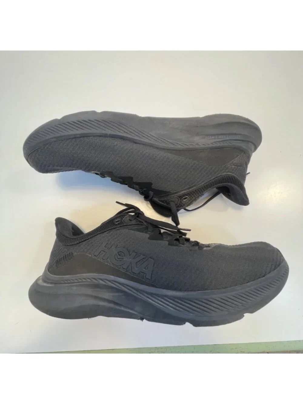Hoka Men's Black Solimar Wide Sneakers, Size 10 2E
